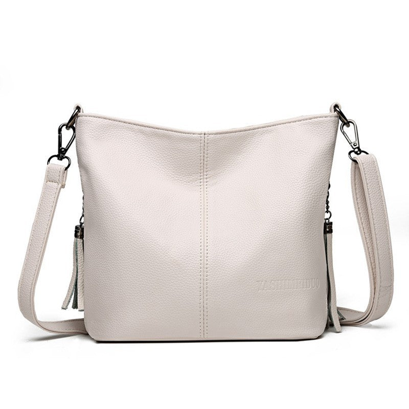 Womens Versatile High-Capacity Tassel Crossbody Bag