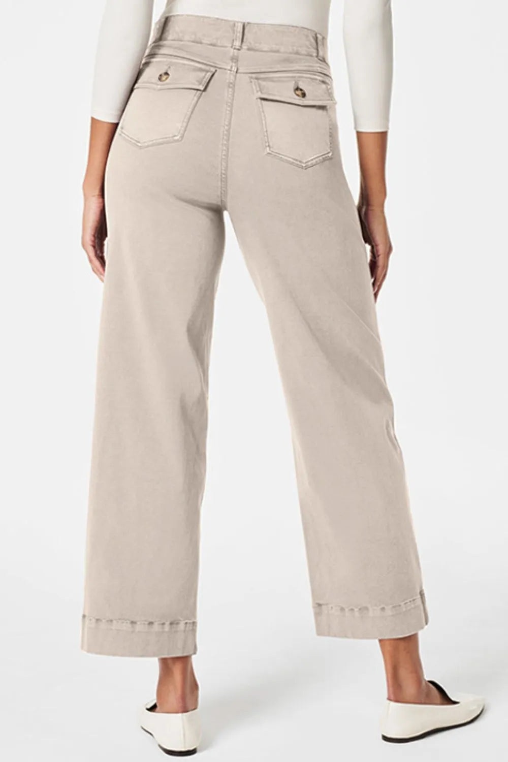 8883f032-b960-4f7f-bbf2-622646604b38-Max